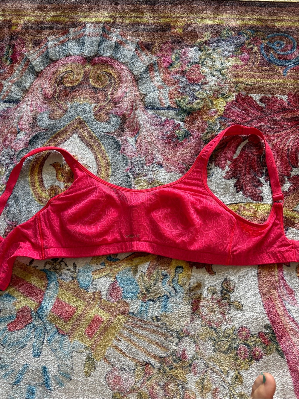 Victoria's Secret Hot Pink Wireless Jacquard Bra